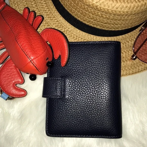 Tory Burch Navy Passport holder - Picture 4 of 5